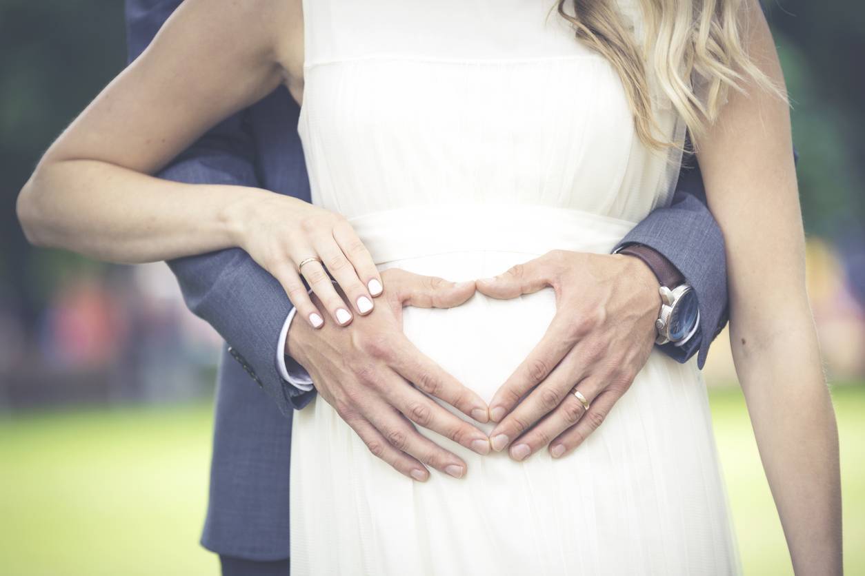 annoncer sa grossesse et son mariage en même temps